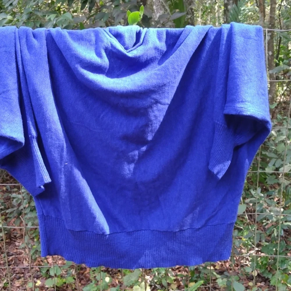 Royal Blue Ladies Batwing Sweater XL - Picture 5 of 8